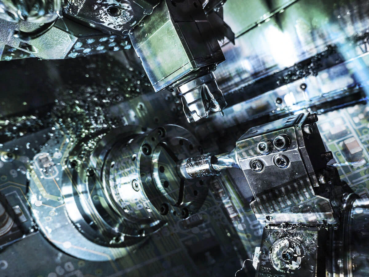 Metall Bildbeschreibung / description: Detailaufnahme eines Metallbohrkopfes in einem Werk.