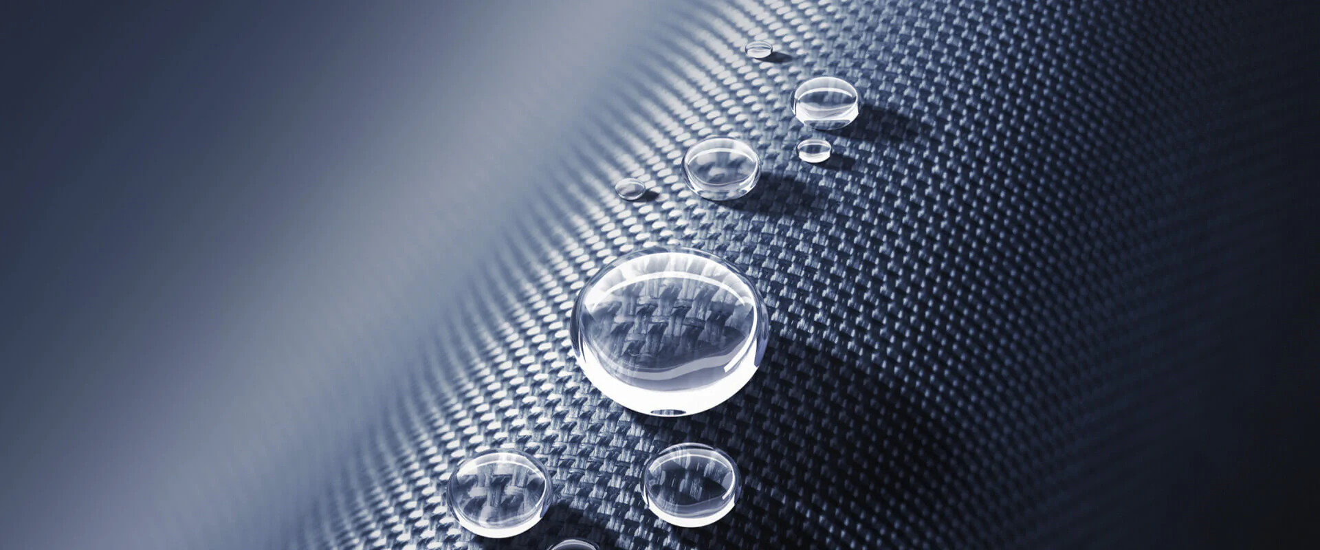 Nanotechnologie Bildbeschreibung / description: Wassertropfen auf carbonartigem Gewebe